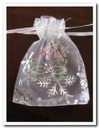 Cadeauzakje giftbag Organza Snowflake White Zilver 7x9 cm pak 50 stuks