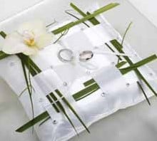 Kussen Wit Trouwringkussen 20 cm Vlechtoptiek Vierkant