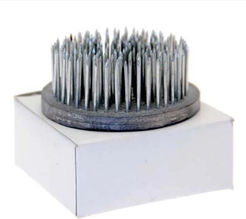 Bloemensteekbol Kenzan Fakirbed Ikebana Loodprikker 2,75 inch ca. 7 cm