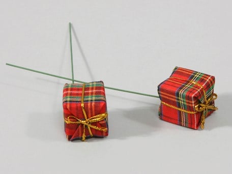 [A-012739] Giftboxes Schotse ruit 25x25 mm pak 60 stuks