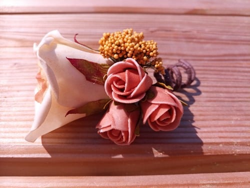 [A-015873] Corsage Roos Autumn CPA 873 Cava Oker Maatwerk