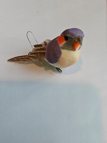 [A-025658] Vogeltjes Paarstinten op draad per stuk