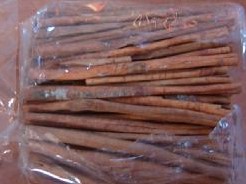 Kaneelstok 20 cm.   +/- 100 gr Kaneelstok 20 c