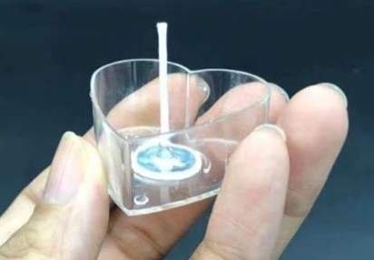 Set voor waxinelichtjes met 20 Hartvormige kunststof cupjes voor Waxinelichtjes 20 lontjes en 20 stickers