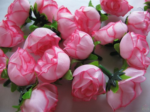 Roosjes 3 cm. zijde Rozerand voor corsage - zeep +/- 20 stuks Roos zijdebloem