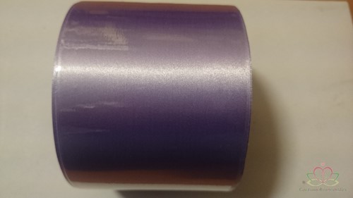 Bedrukt Lila lint 70 mm zwart opdruk +/-80cm. Bedrukt lint 70 mm 