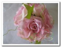 bloemenbal Pomander RoseBall lichtrose nr 2 bloemenbal Pomander RoseB
