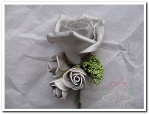 Corsage Roos Grijs CEM2 Maatwerk corsage