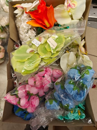 Mysterybox Zijde en Mulberry bloemschik en decoratiematerialen Exclusieve Verrassingsdoos: Zijde & Mulberry Bloemschik Decoratie met Korting!