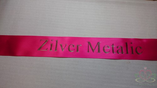 Cherry, Fuchsia Lint bedrukt Zilver metallicopdruk 45mm 50cm. Cherry FuchsLint bedrukt