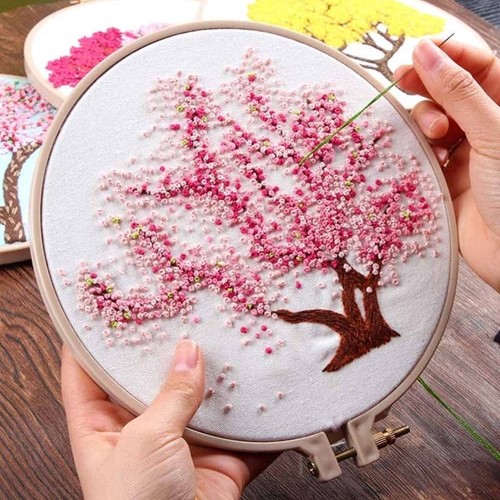 Borduurpakket ook geschikt voor starters Kersenbloesem Japanse Kers Zonder ring, set bestaat uit: zie omschrijving: