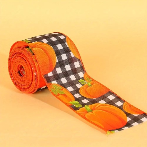 Halloweenlint Black And White Checkered Pumpkin With Green Leaves met draad