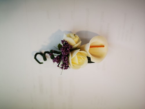 Corsage Calla Creme/Creme/Lila Maatwerk corsage