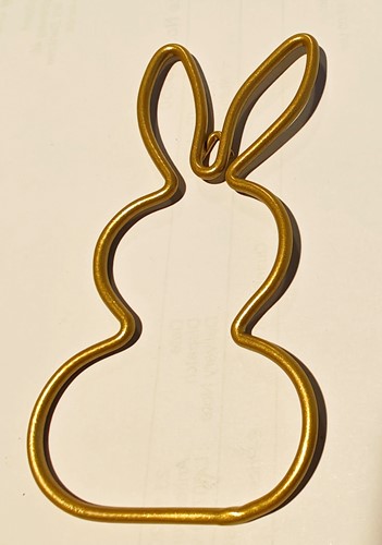Metalen frame Haas haasje staand oor hanger 10 cm Goud OP=OP Hang Metal Rabbit eenmalig artikel