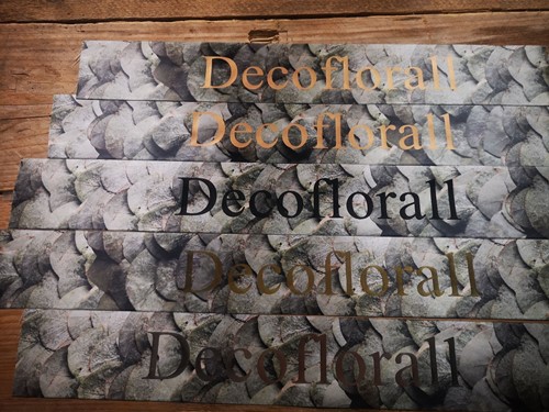 Bedrukt lint Greenleaf 70mm 80 cm Metalic Goud opdruk Eucalypthus Dubbelsatijn, dubbel leaf