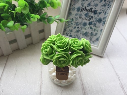 Mini foam roos 2, 5 cm. appelGroen +/- 144st zak,  Mini foam roos