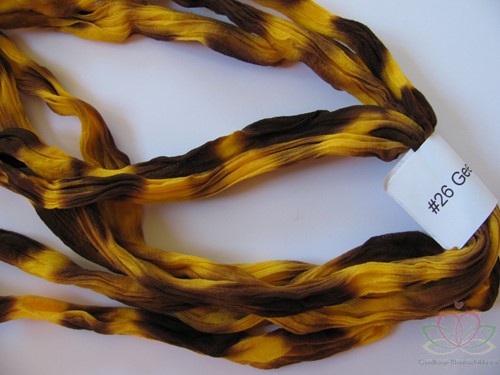 Nylon Geel-Bruin 2tonevoor het maken van bloemen, pakje van 5 Nylon