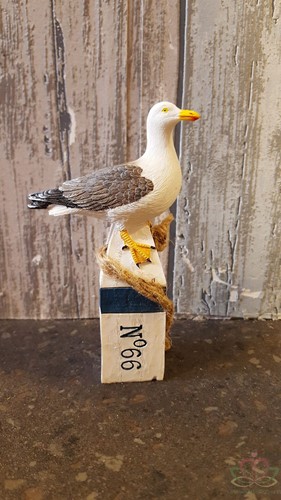 Maritiem Meeuw op meerpaal nr. 66 klein 6.5x3.5x13 cm Meeuw op meerpaal