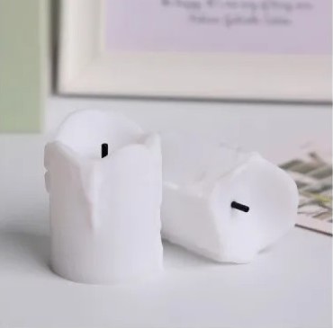 Led Minikaarsje Wit met lont PER STUK heel mooi model, kunnen ook in waxinehouder