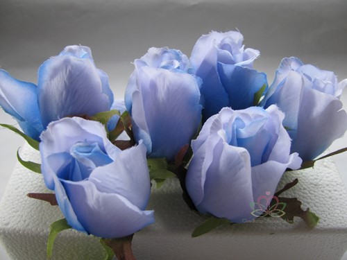 Roosjes 5-6cm. Zijde Best Quality Lichtblauw 2tone 10 st Roos zijdebloem