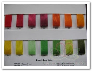 Dubbelsatijn 25 mm rol 25 meter - rose 301 [baby rose] satijn voor bloemschikken of bruidsboeket