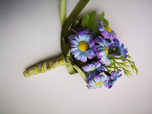 Luxe Corsage, corsage Vergeet me nietjes Schitterende kwaliteit Boutonnière op pinclip met speld