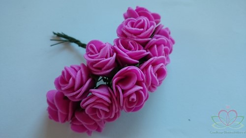 Mini foam roos 2,5 cm / Fuchsia ca. 144st zak voor corsage en bloemschikken