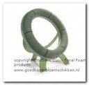 Oasis® Mini Krans 42 cm oase voor verse bloemen Met staander Oasis® Mini Krans