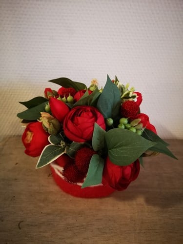 Oasis® Viva Wool Table Design Medi rond - pak 4 stuks rood tafeldeco met wol