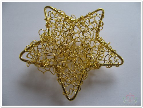 Star Wired goud 60*50 mm / doosje 12 stuks Ster van draad