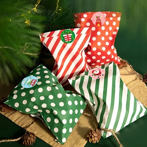 Kerst Kraft Papieren Zakjes Met Stickers Rood Groen Punt Streep 24st incl sluitstickers