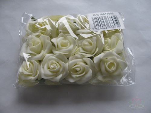 Mini foam roos 2 cm Cream zelfklevend / pak voor corsages en rosebears