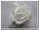 Mini foam roos 2 cm Wit zelfklevend / pak voor corsages en rosebears