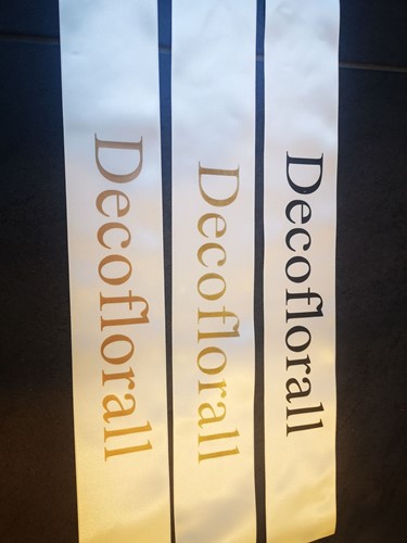 Bedrukt  Creme 100mm 80 cm Mat Goud opdruk Enkelsatijn