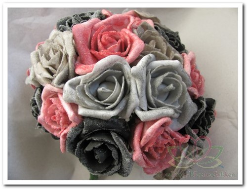 Bruidsboeket foamrozen Oudrose Taupe Grijs EM72 