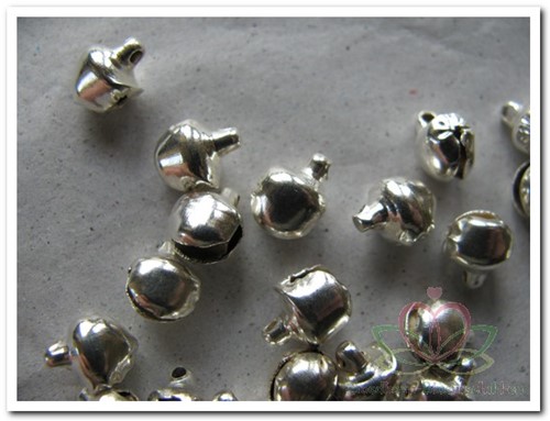 Christmas bells zilver ca. 20 stuks Christmas bells Mini