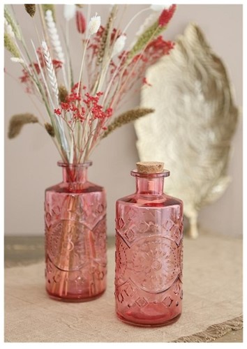 Gekleurd glazen fles Berlin Soft Pink / stuk Grotere fles ook voor olielamp bottle Ø9cm  h. 21 cm