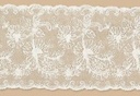 Geborduurd Kant breed Creme 85 mm rol 5 meter