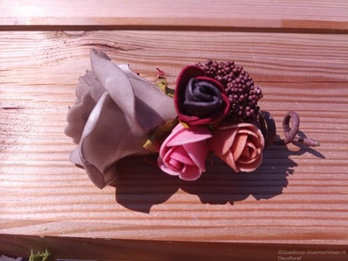 Corsage Roos Autumn CPA 862 Grijs Tricolor Maatwerk