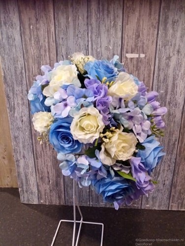 Bruidsboeket druppel Maatwerk Blauw/Wit/Lila 