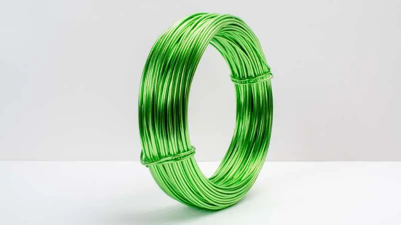 Aluminiumdraad gelakt 01 Appelgroen 2 mm 2,5-3 meter