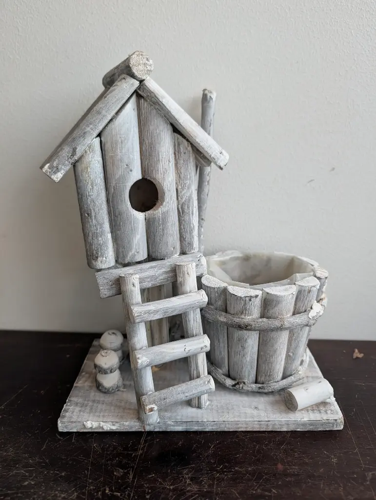 Vogelhuis Elena met pot white wash