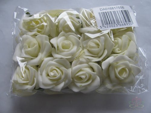 Mini Foam Roos Cream Zelfklevend 2 cm Pak