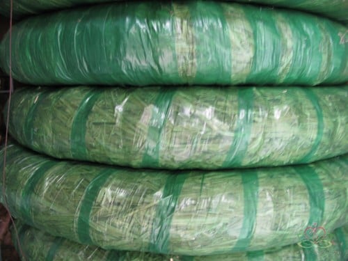[A-022902] Strokrans Strokransen 80 cm GEWIKKELD Grote krans