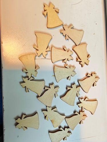 [A-012935] Houten Kerstklokjes 100 stuks