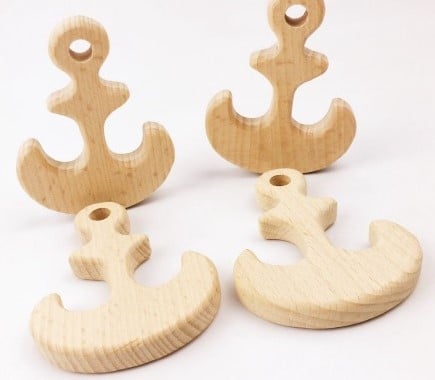 [A-013435] Houten Anker 70x55 mm