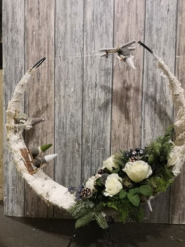 [A-016460] Metalen frame Moon ongelakt 50 cm per stuk 