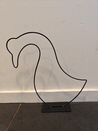 [A-025458] Metalen Frame Gans op voet Zwart ca. 23x23 cm