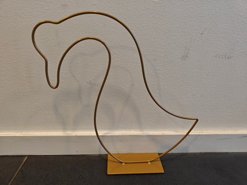 [A-025461] Metalen Frame Gans op voet Goud ca. 23x23 cm