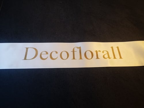 [A-022618] Bedrukt lint Creme met Mat Gouden opdruk 100 mm 80 cm